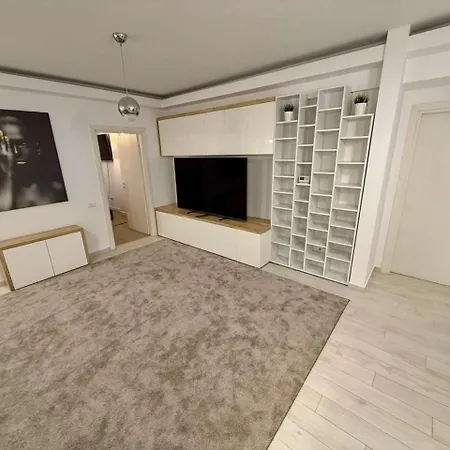 Modern Luxury Downtown By Managr Apartman *